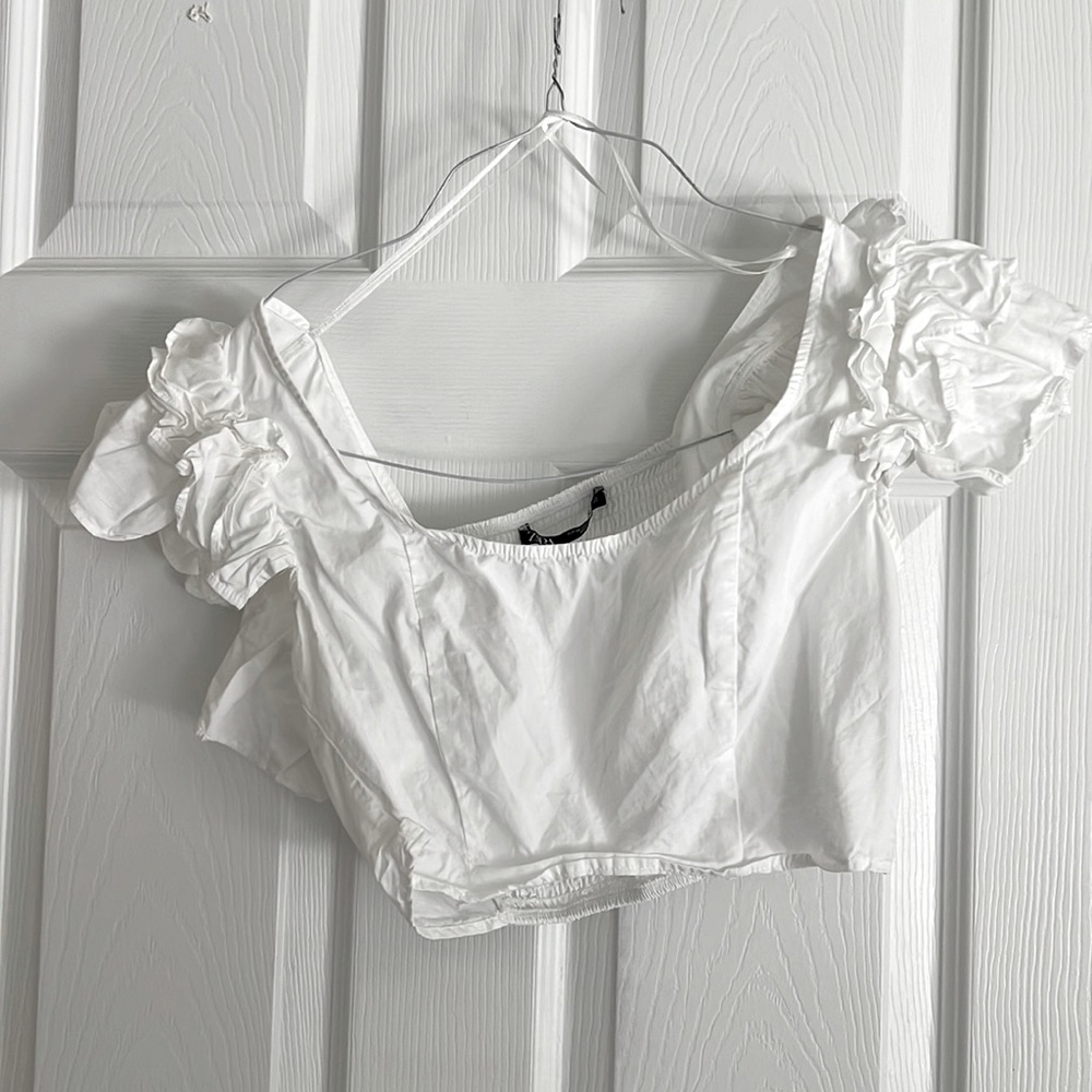 Zara ruffled top
